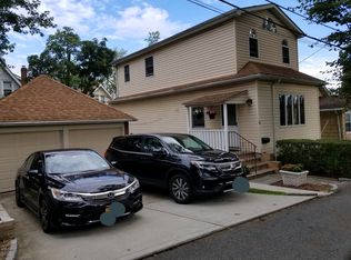 4 Geranium Pl, Bronx, NY 10465