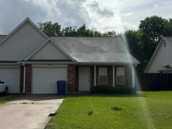 2311 24th St N, Texas City, TX 77590
