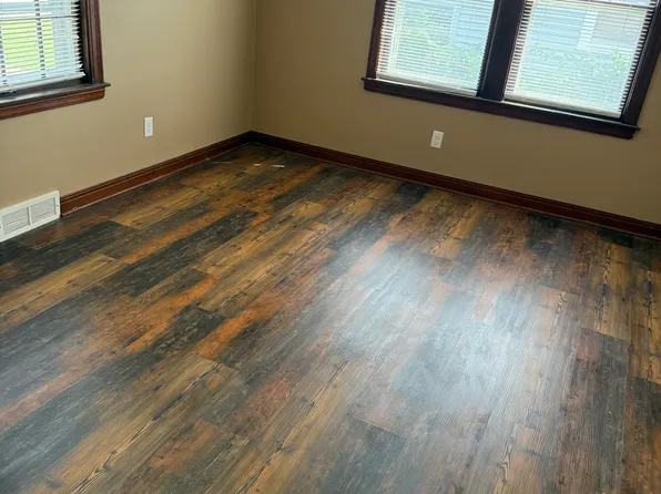 (undisclosed Address), Rock Island, IL 61201