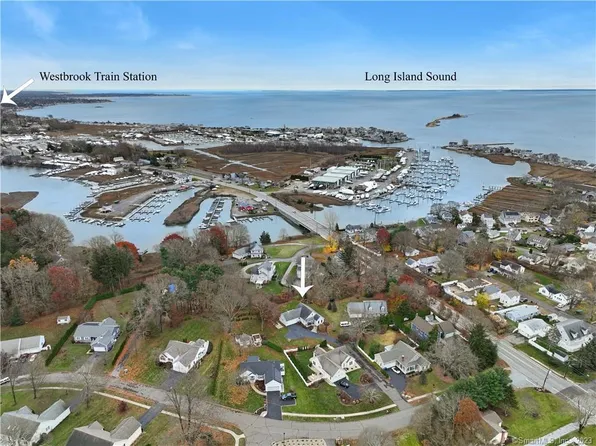 8 Osprey Circle, Westbrook, CT 06498