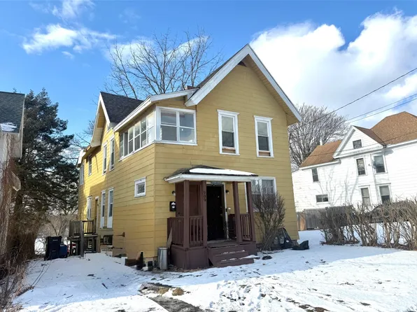 909 Oak St #2, Syracuse, NY 13203