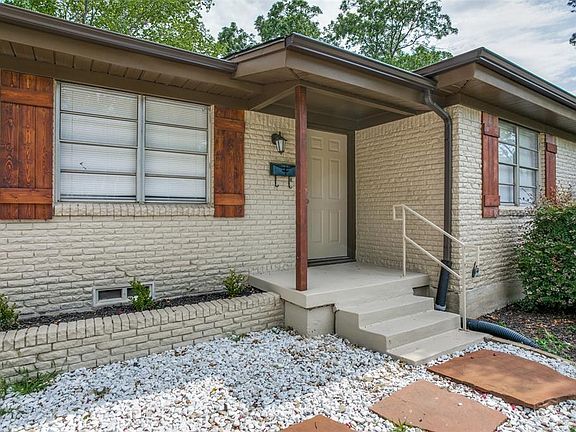 3rd image of 7309 Oakland Ln
