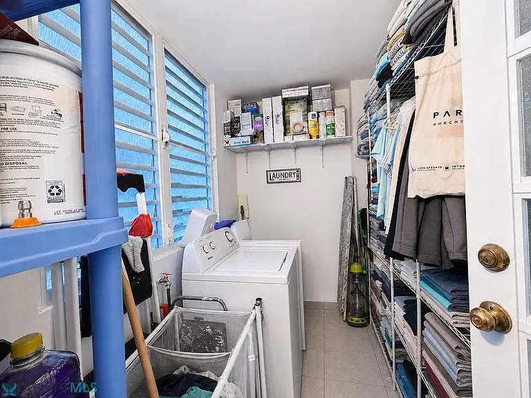 82 Calle Almeida — Photo 10
