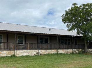 1035 Schindler Rd, Alleyton, TX 78935