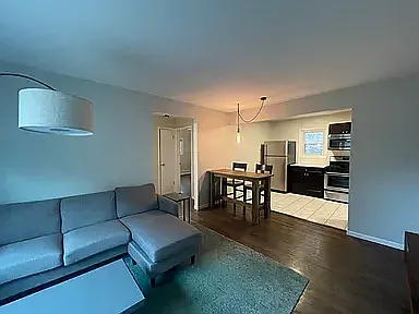 4402 N Hermitage Ave — Photo 4