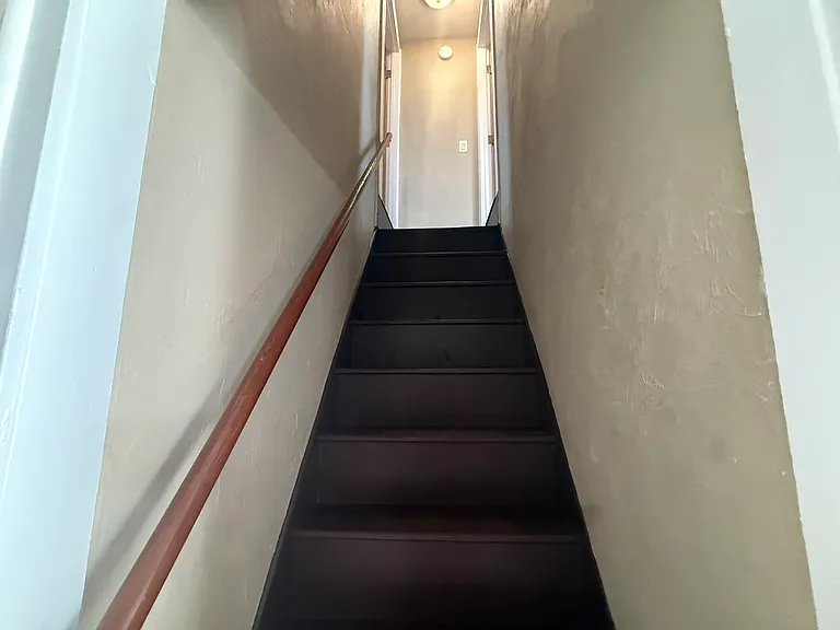 406 Court St #406 — Photo 16