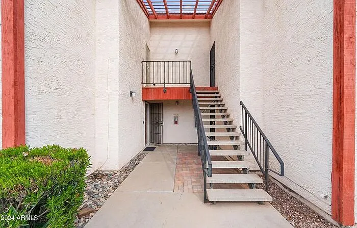 4211 E Palm Ln #202 — Photo 19