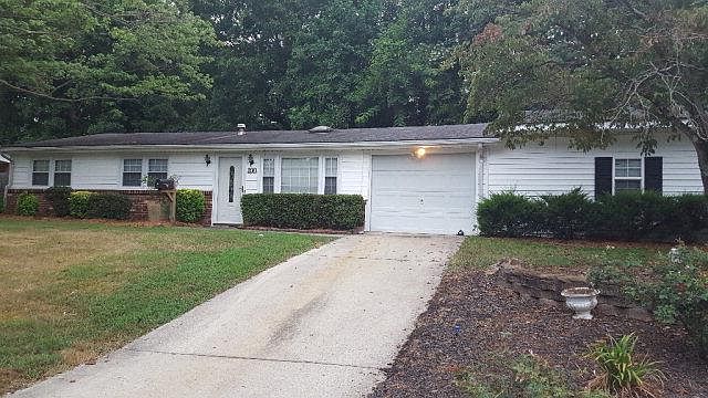1st image of 100 Westmore Dr
