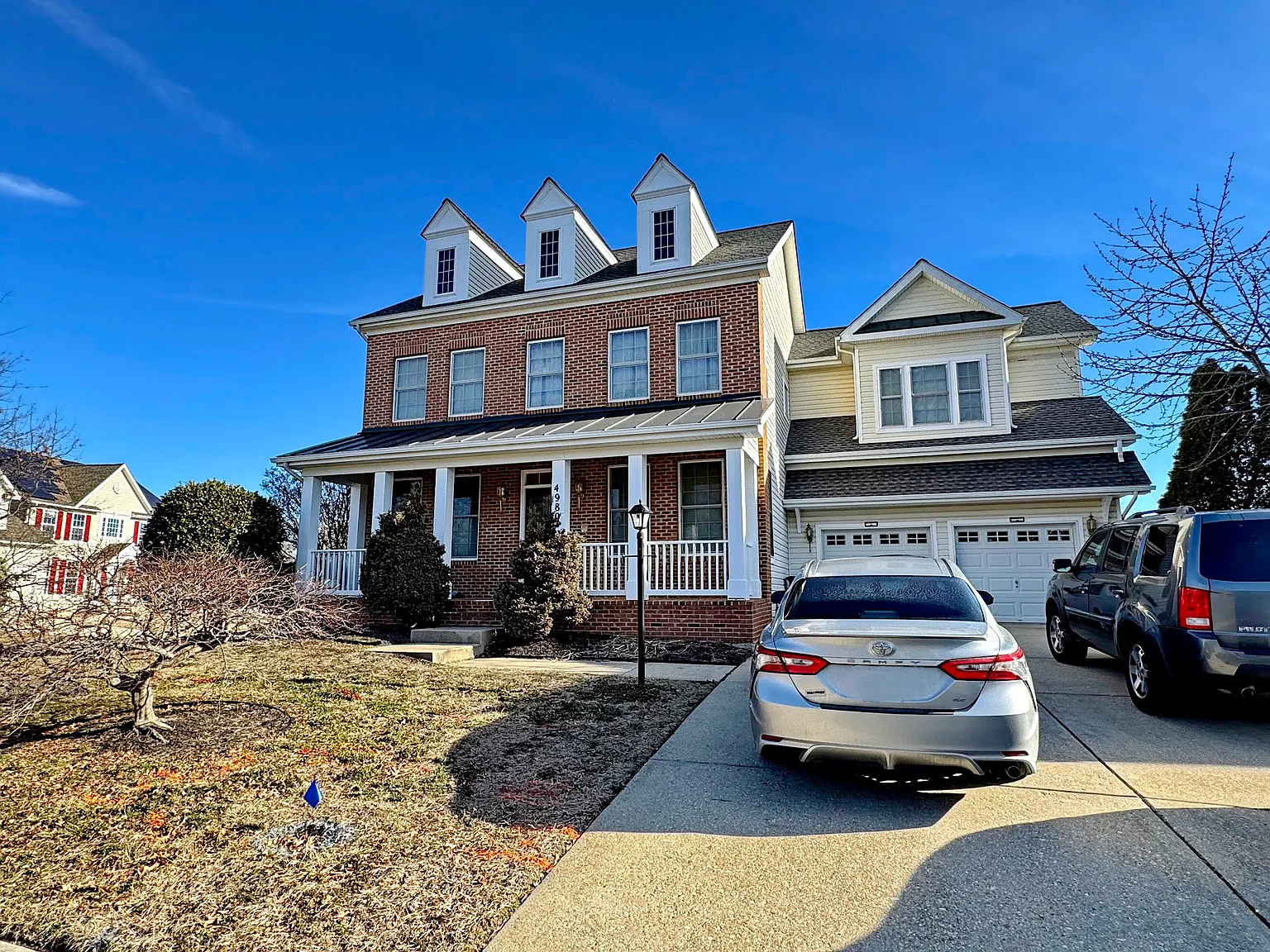 4 bed, 4.5 bath, 2868 sqft, $3,800 — Photo 2