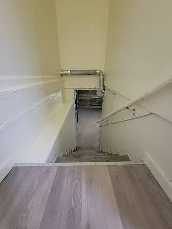 215 Lomax St — Photo 9