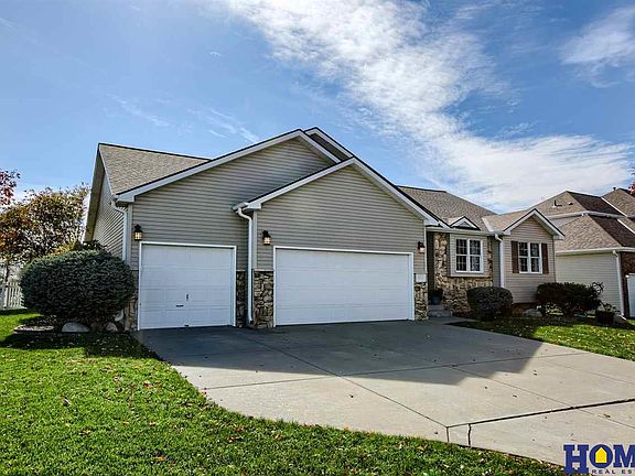 2nd image of 9225 Merryvale Dr