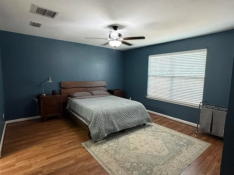 933 Splendor Rd — Photo 10