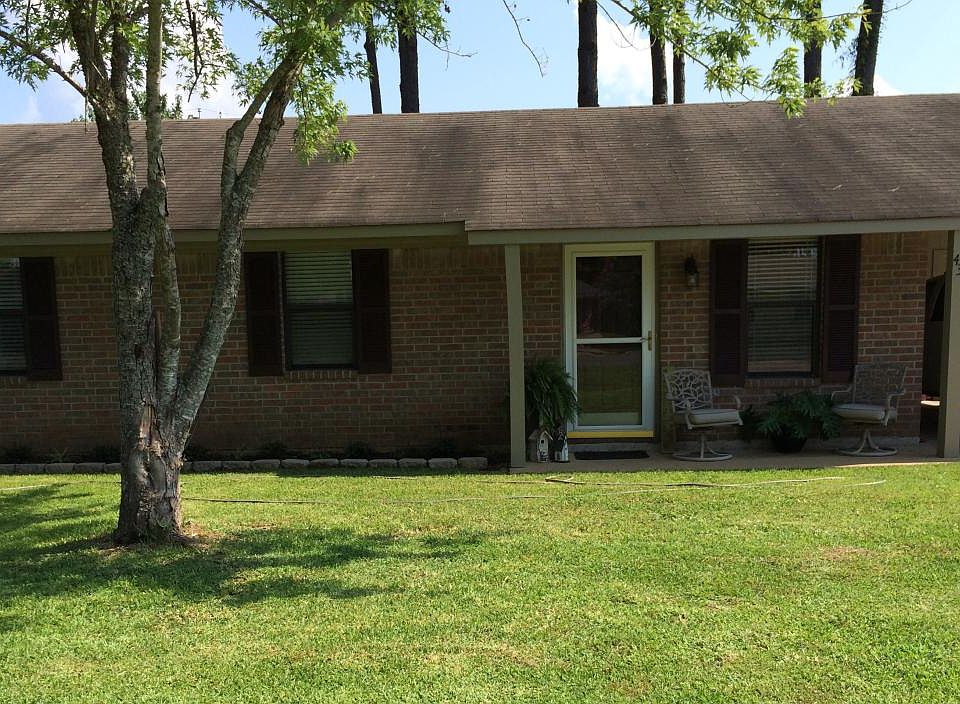 1st image of 435 Cherry Oak Ln