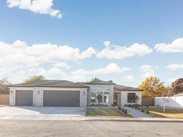 1957 Chalet Cir, Santa Clara, UT 84765