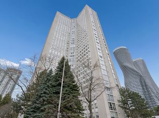 3650 Kaneff Cres #2704, Mississauga, ON