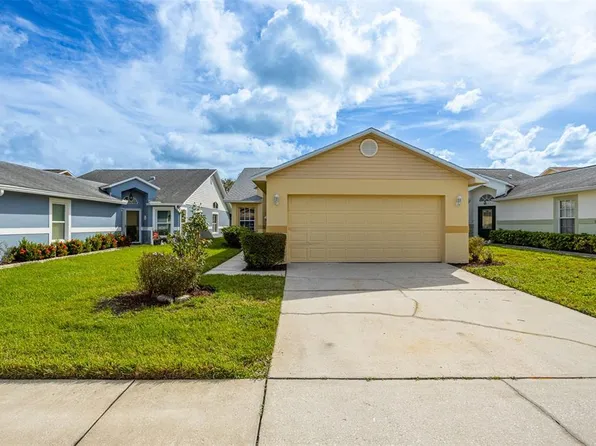 6322 Gentle Ben Cir, Zephyrhills, FL 33544