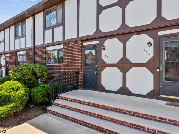 174 Wildflower Ln #174, Hillsborough Twp., NJ 08844
