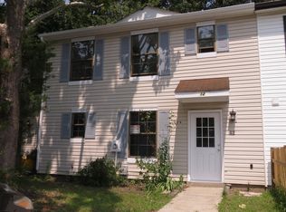 12 Yorkshire Rd, Sicklerville, NJ 08081