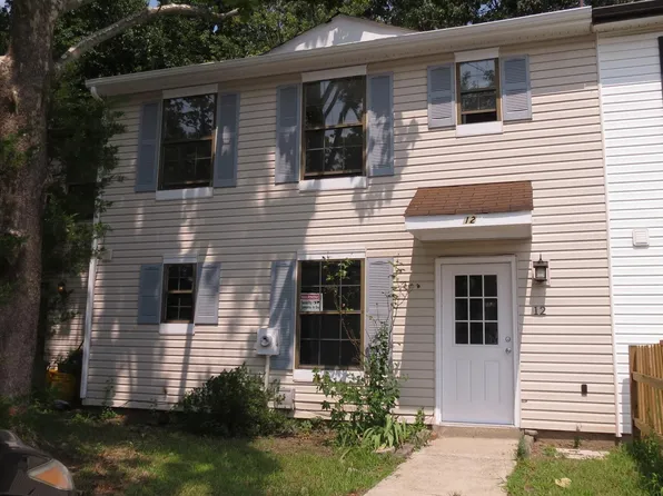 12 Yorkshire Rd, Sicklerville, NJ 08081