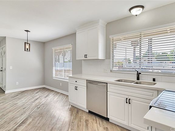 5th image of 20221 Hansen Ave