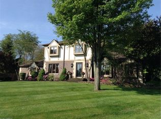 6706 Springview Dr, Independence, OH 44131