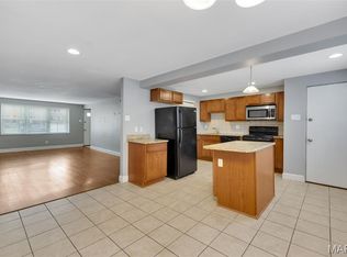 7731 Wild Plum Ln, Saint Louis, MO