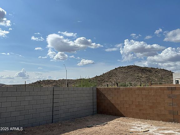 3rd image of 7444 W BUCKHORN Trail