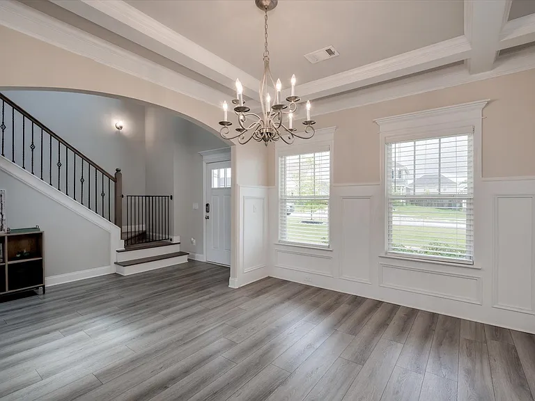 707 Navan Ln — Photo 6