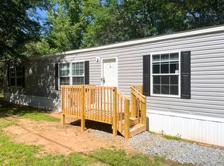 222 Lamplighter Dr, Greer, SC 29651