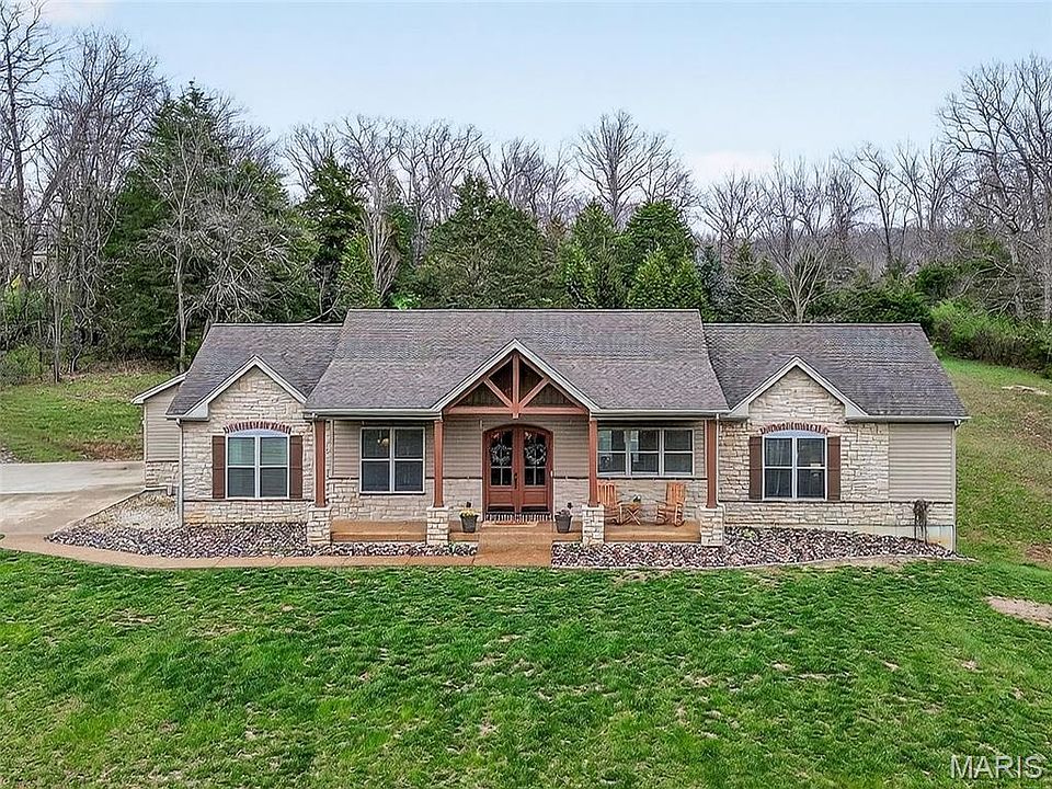 1st image of 24552 Ivy Ct