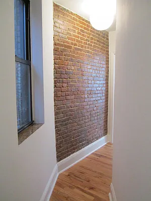 Rented by Bohemia Realty Group | media 12