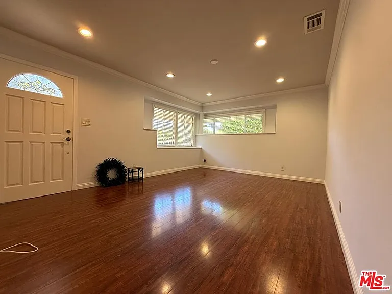 6024 Coldwater Canyon Ave — Photo 3