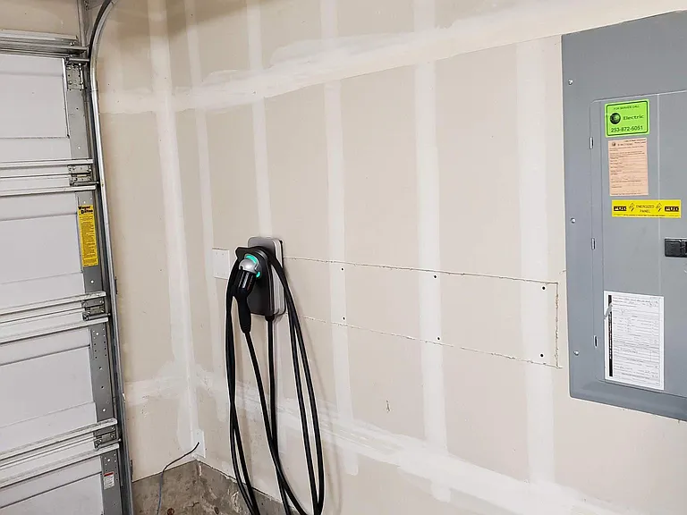 Level 2 EV charger (ChargePoint Homeflex) - 50A hardwired