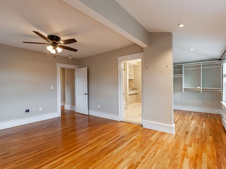 Master Bedroom w/ Walk-In Closet