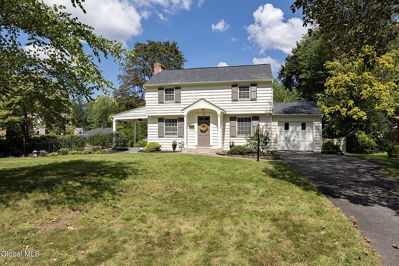 2nd image of 28 Douglas Road