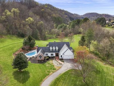 2740 McCammon Rd, Rockford, TN, 37853