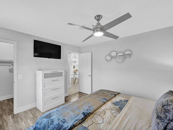 2nd image of 4200 S Valley View Blvd Unit 3005