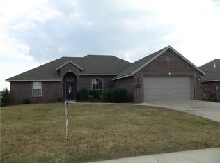 1503 Cavern Springs Way, Cave Springs, AR 72718