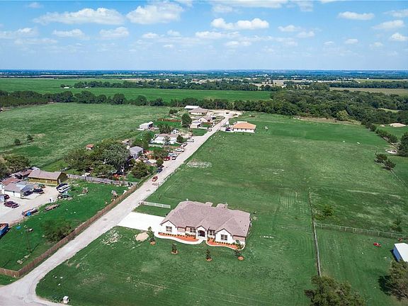 2nd image of 10234 Private Road 5394