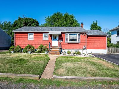 238 Suttons Ln, Edison, NJ, 08817