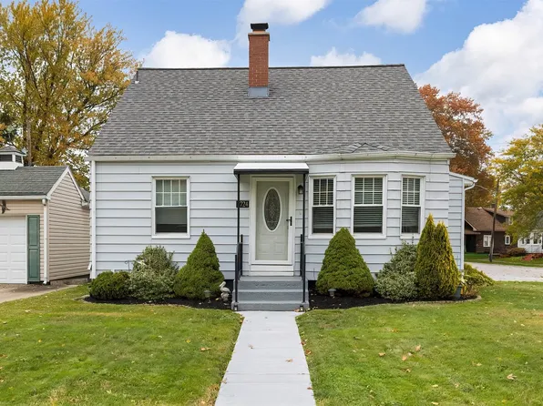 3724 Iroquois Ave, Erie, PA 16511