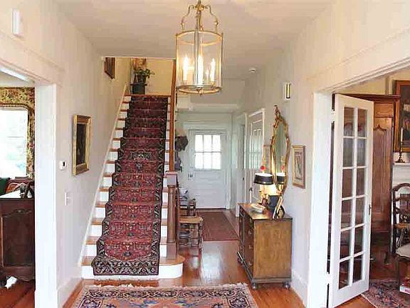 Beautiful wide entry hall