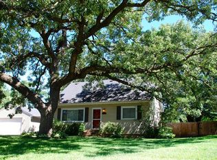 121 102nd Ln NW, Coon Rapids, MN 55448