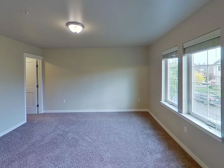 530 Greenwood Dr SW #102 — Photo 15