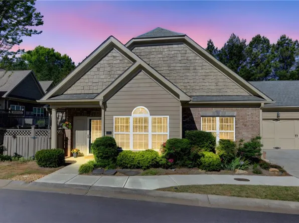 232 Glens Loop, Woodstock, GA 30188