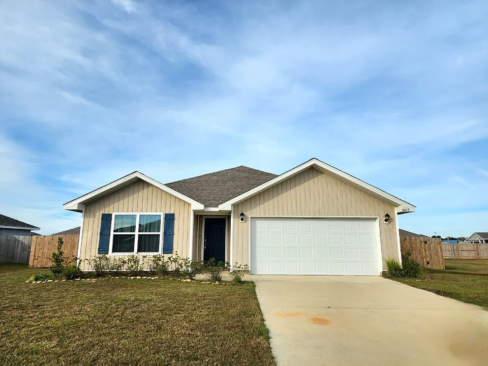 14423 Headlands Ln