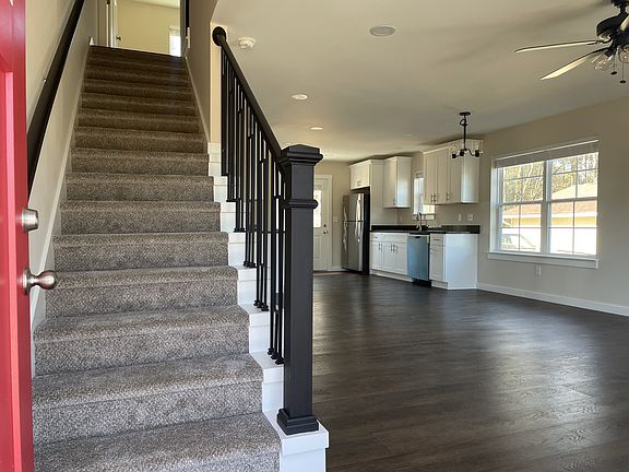 2nd image of 5593 Ray Ln #103