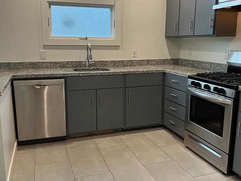 1348 Dolores St #4 — Photo 3