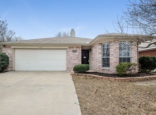 10233 Tustin Ter, Fort Worth, TX 76108