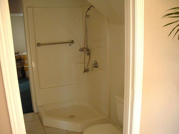 3rd image of 4812 38th Street Ct NE